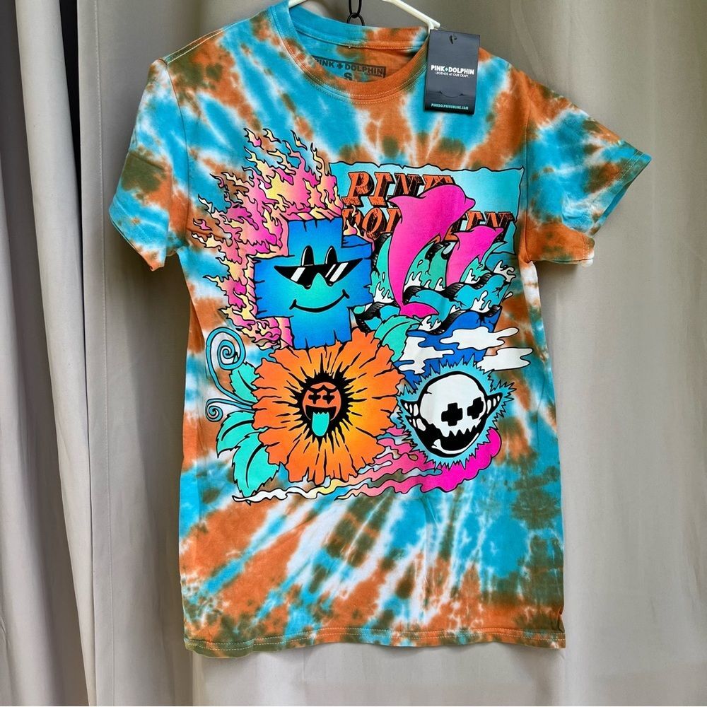 Pink Dolphin tie dye NWT tee ◾️ trippy ◾️ small